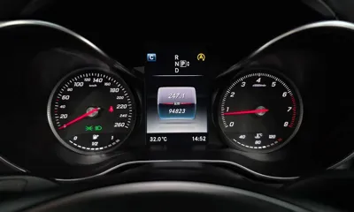 Mercedes-Benz C-Class 2015, 94823 км, за 7734.01 USD - фото 8