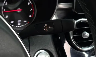Mercedes-Benz C-Class 2015, 94823 км, за 7734.01 USD - фото 9