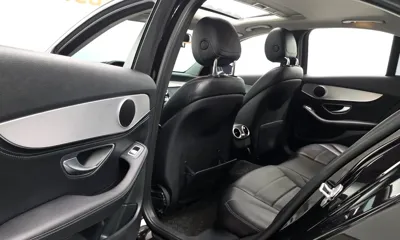 Mercedes-Benz C-Class 2015, 94823 км, за 7734.01 USD - фото 11