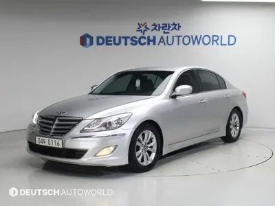 Hyundai Genesis · 2013 год