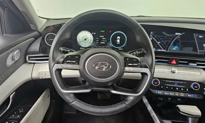 Hyundai Avante 2021, 78012 км, за 11254.24 USD - фото 13