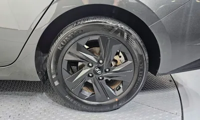 Hyundai Avante 2021, 78012 км, за 11254.24 USD - фото 21