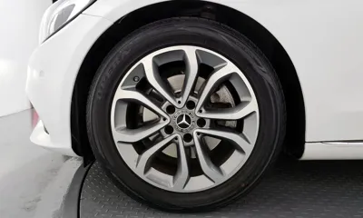 Mercedes-Benz C-Class 2018, 84942 км, за 10430.62 USD