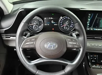 Hyundai Grandeur 2021, 85702 км, за 13863.38 USD - фото 12