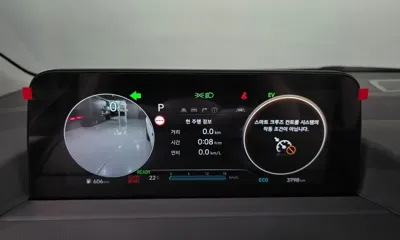 Hyundai Staria 2025, 3798 км, за 31073.25 USD - фото 8