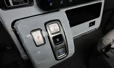Hyundai Staria 2025, 3798 км, за 31073.25 USD - фото 9