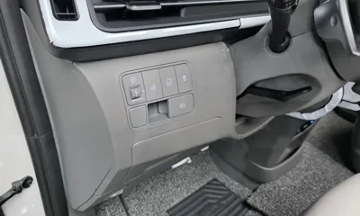 Hyundai Staria 2025, 3798 км, за 31073.25 USD - фото 18