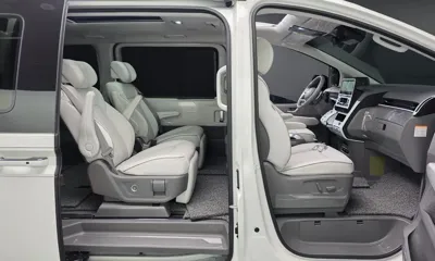 Hyundai Staria 2025, 3798 км, за 31073.25 USD - фото 26
