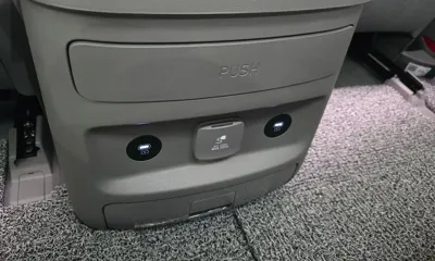 Hyundai Staria 2025, 3798 км, за 31073.25 USD - фото 33