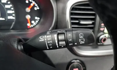 Kia Sorento 2015, 93348 км, за 36111.28 USD - фото 27