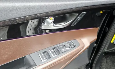 Kia Sorento 2015, 93348 км, за 36111.28 USD - фото 28