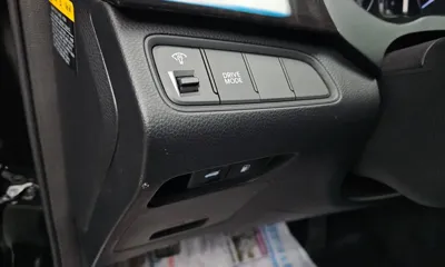 Hyundai Grandeur 2015, 119650 км, за 4155.93 USD - фото 14