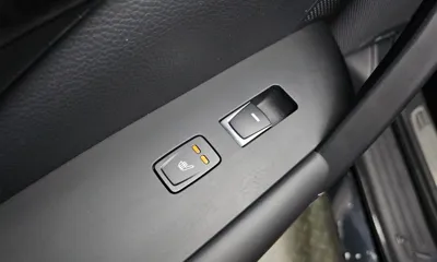 Hyundai Grandeur 2015, 119650 км, за 4155.93 USD - фото 20