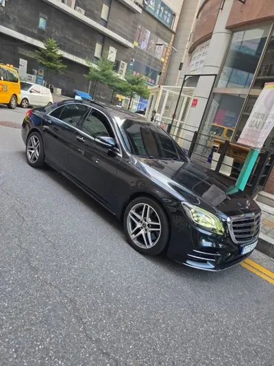 Mercedes-Benz S-Class 2019, 128000 км, за 26997.16 USD