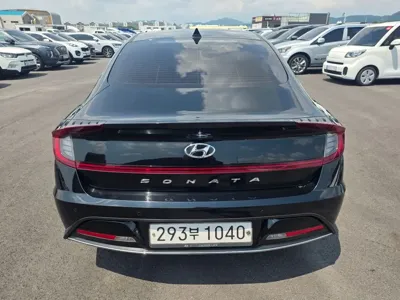 Hyundai Sonata 2021, 93090 км, за 10634.11 USD