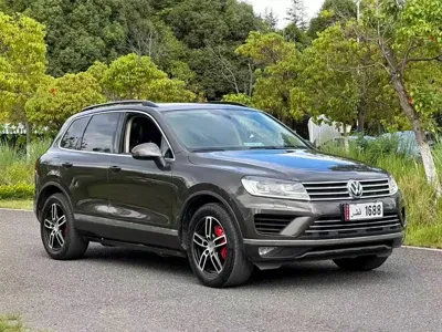 Volkswagen Touareg · 2017 год