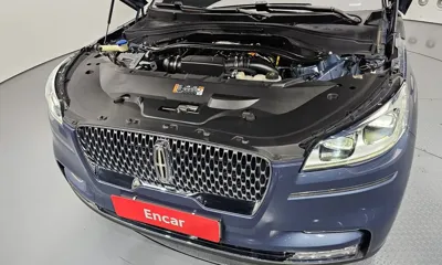 Lincoln Aviator 2021, 50105 км, за 21662.78 USD - фото 6