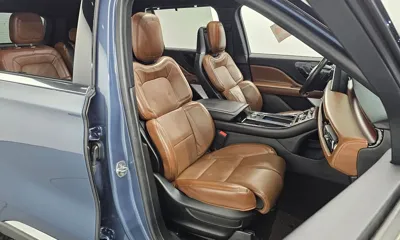 Lincoln Aviator 2021, 50105 км, за 21662.78 USD - фото 12