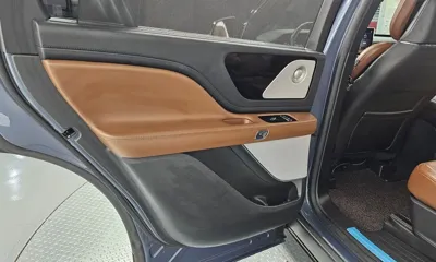 Lincoln Aviator 2021, 50105 км, за 21662.78 USD - фото 25