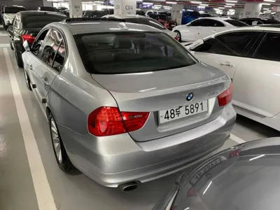 BMW 3-Series 2010, 128162 км, за 2619.14 USD