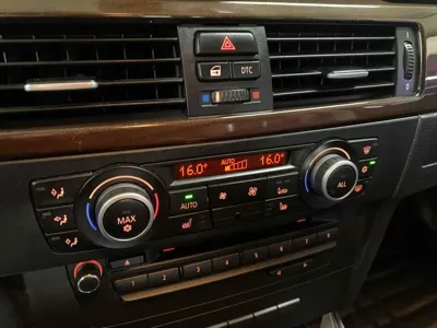BMW 3-Series 2010, 128162 км, за 2619.14 USD - фото 8