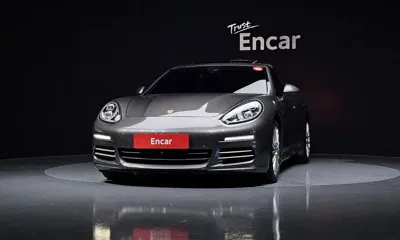 Porsche Panamera 2016, 125764 км, за 24172.17 USD