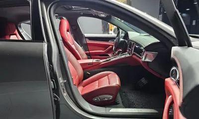 Porsche Panamera 2016, 125764 км, за 24172.17 USD - фото 10