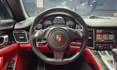 Porsche Panamera 2016, 125764 км, за 24172.17 USD - фото 13
