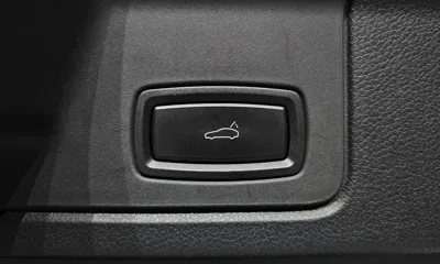Porsche Panamera 2016, 125764 км, за 24172.17 USD - фото 20