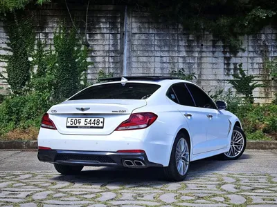 Genesis G70 2019, 42605 км, за 15426.02 USD