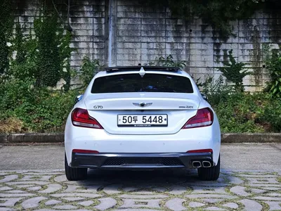 Genesis G70 2019, 42605 км, за 15426.02 USD