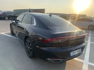 Hyundai Grandeur 2021, 37212 км, за 15570.04 USD