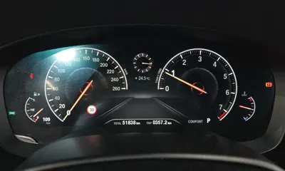 BMW 5-Series 2019, 51838 км, за 20477.14 USD - фото 8