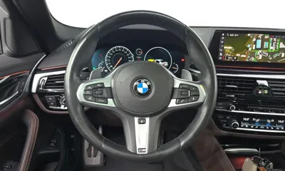 BMW 5-Series 2019, 51838 км, за 20477.14 USD - фото 13