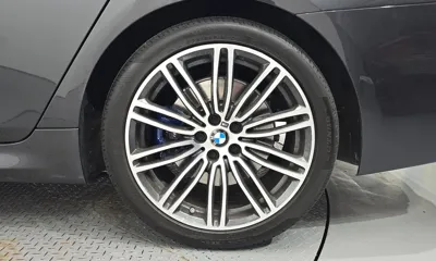 BMW 5-Series 2019, 51838 км, за 20477.14 USD - фото 21