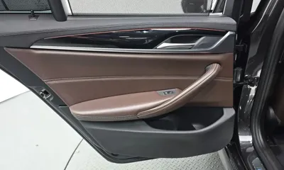BMW 5-Series 2019, 51838 км, за 20477.14 USD - фото 25