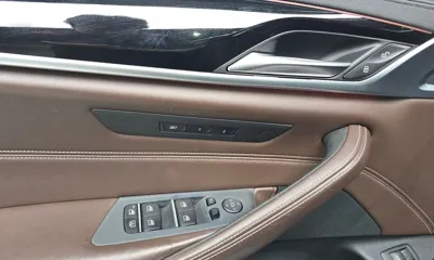 BMW 5-Series 2019, 51838 км, за 20477.14 USD - фото 27