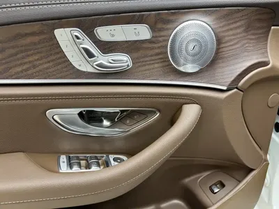 Mercedes-Benz E-Class 2021, 38000 км, за 39434.2 USD - фото 7