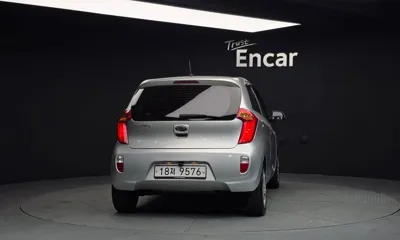 Kia Morning 2012, 50925 км, за 2225.29 USD
