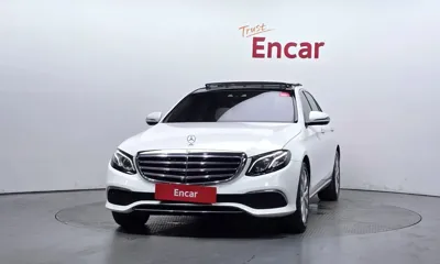 Mercedes-Benz E-Class 2017, 134567 км, за 14651.29 USD