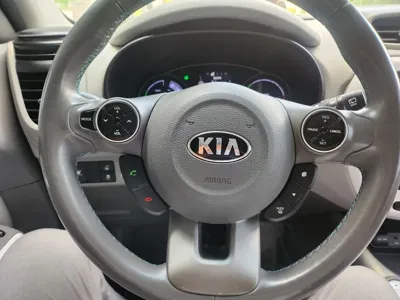 Kia Soul 2018, 39700 км, за 7735.81 USD