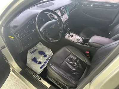Hyundai Genesis 2014, 180324 км, за 3061.89 USD - фото 6