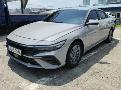 Hyundai Avante 2025, 18603 км, за 14246.69 USD