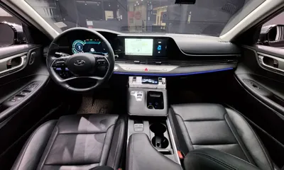 Hyundai Grandeur 2020, 63471 км, за 16618.49 USD - фото 7