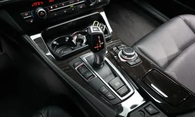 BMW 5-Series 2013, 88014 км, за 5848.3 USD - фото 9