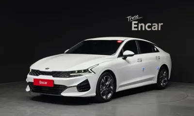 Kia K5 · 2021 год
