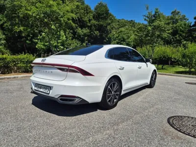 Hyundai Grandeur 2020, 51808 км, за 13674.27 USD - фото 6