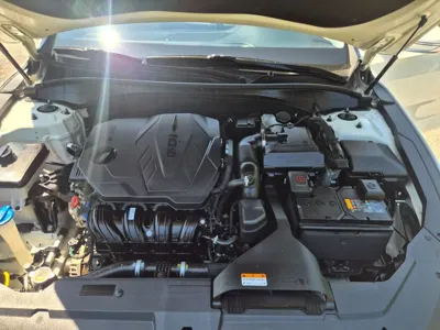 Hyundai Grandeur 2020, 51808 км, за 13674.27 USD - фото 9