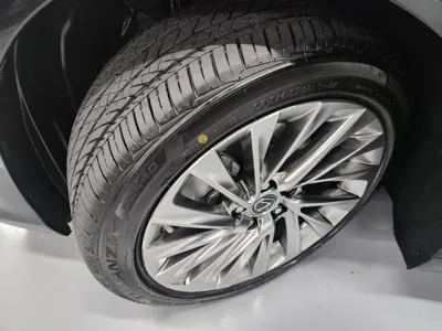 Lexus ES 2026, 13237 км, за 40629.25 USD