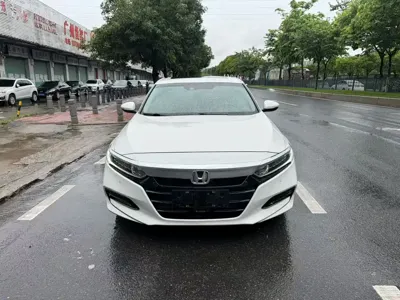 Honda Accord 2019, 100000 км, за 11300.55 USD
